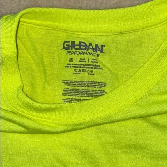 Gildan neon yellow short sleeve crewneck t-shirt | Sz L - Picture 3 of 3